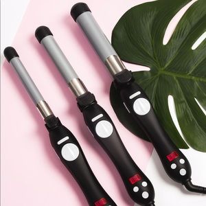 *ON HOLD* BEACHWAVER® S1 DUAL VOLTAGE BLACK ROTATING CURLING IRON
